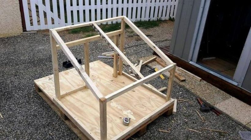 Build a Dog House With Composite Decking for Durability