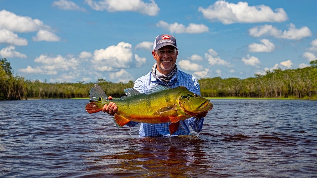 Do I need a guide for fishing in the Amazon
