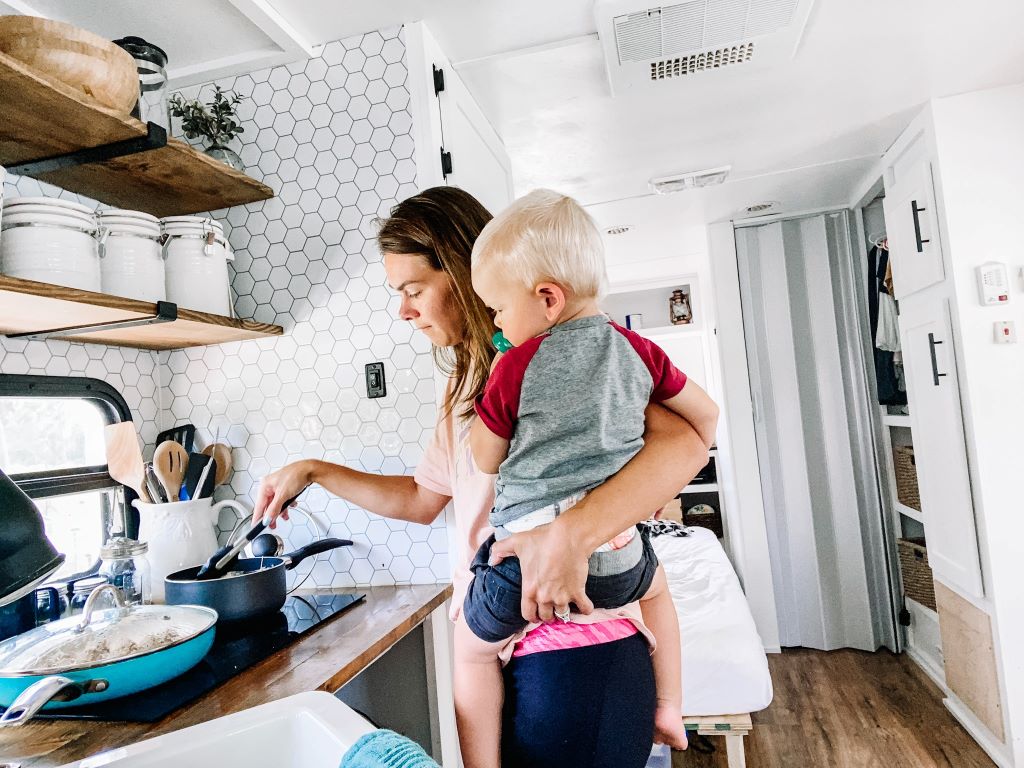 Your RV Meal Planning Guide | Top Camping Tips & Recipes