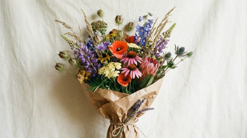 What Are Some Creative flower bouquet ideas